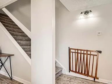 Building Photo - Welcome to Your New Home in the Heart of Denver!