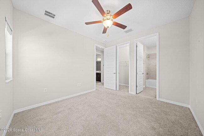 Building Photo - 8008 Gullen Dr