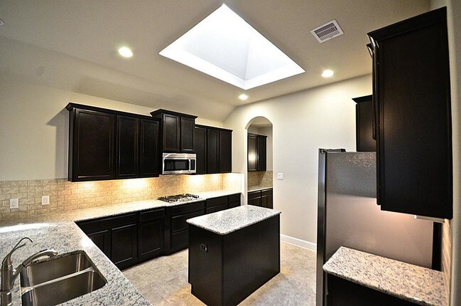 Building Photo - 4526 Wyatt Roland Wy