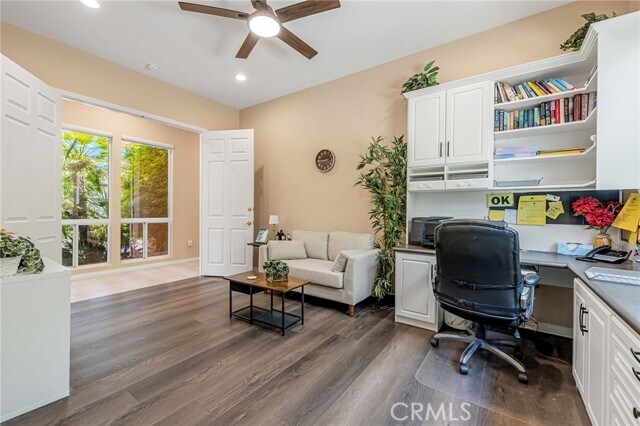 Building Photo - 78652 Alliance Way