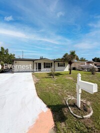 Building Photo - Cozy 2 Bed, 1 Bath Home with Patio and Garage | Pet Friendly | Available Now!