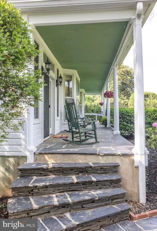 Building Photo - 16451 Elmwood Farm Rd