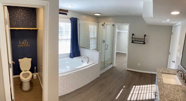 Building Photo - 1124 Theresa Ct