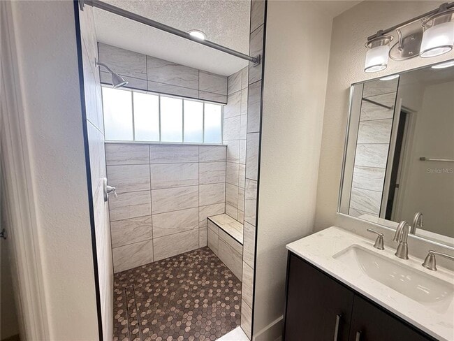 Building Photo - 159 Stillwater Dr