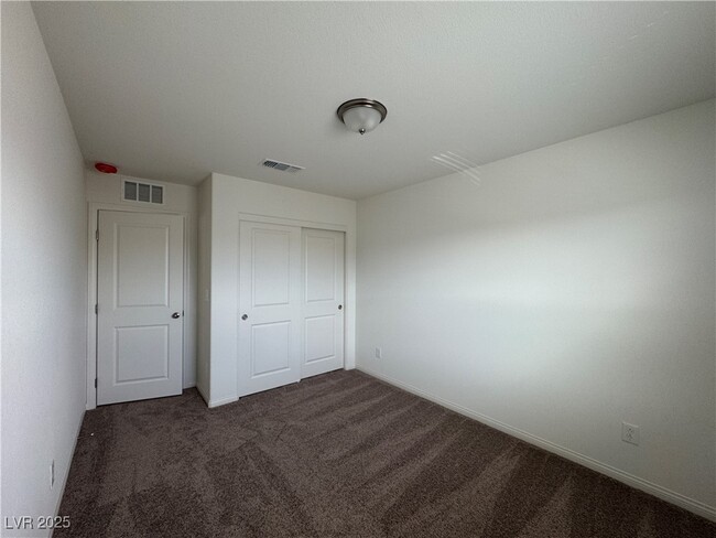Building Photo - 9144 Vesey Ave