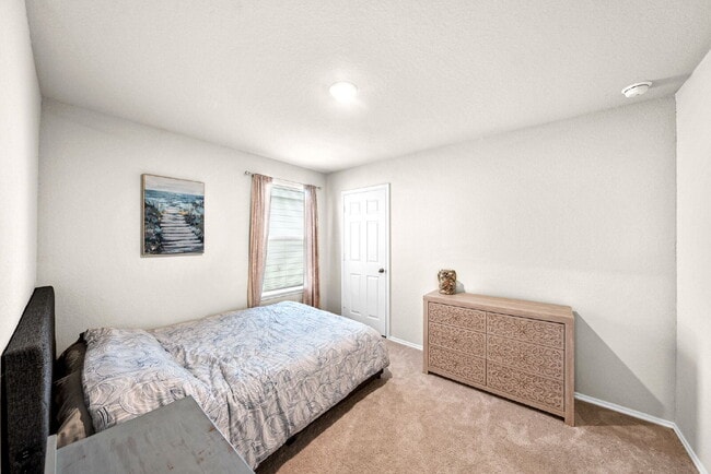 Building Photo - Where Everyday Moments Feel Like Home