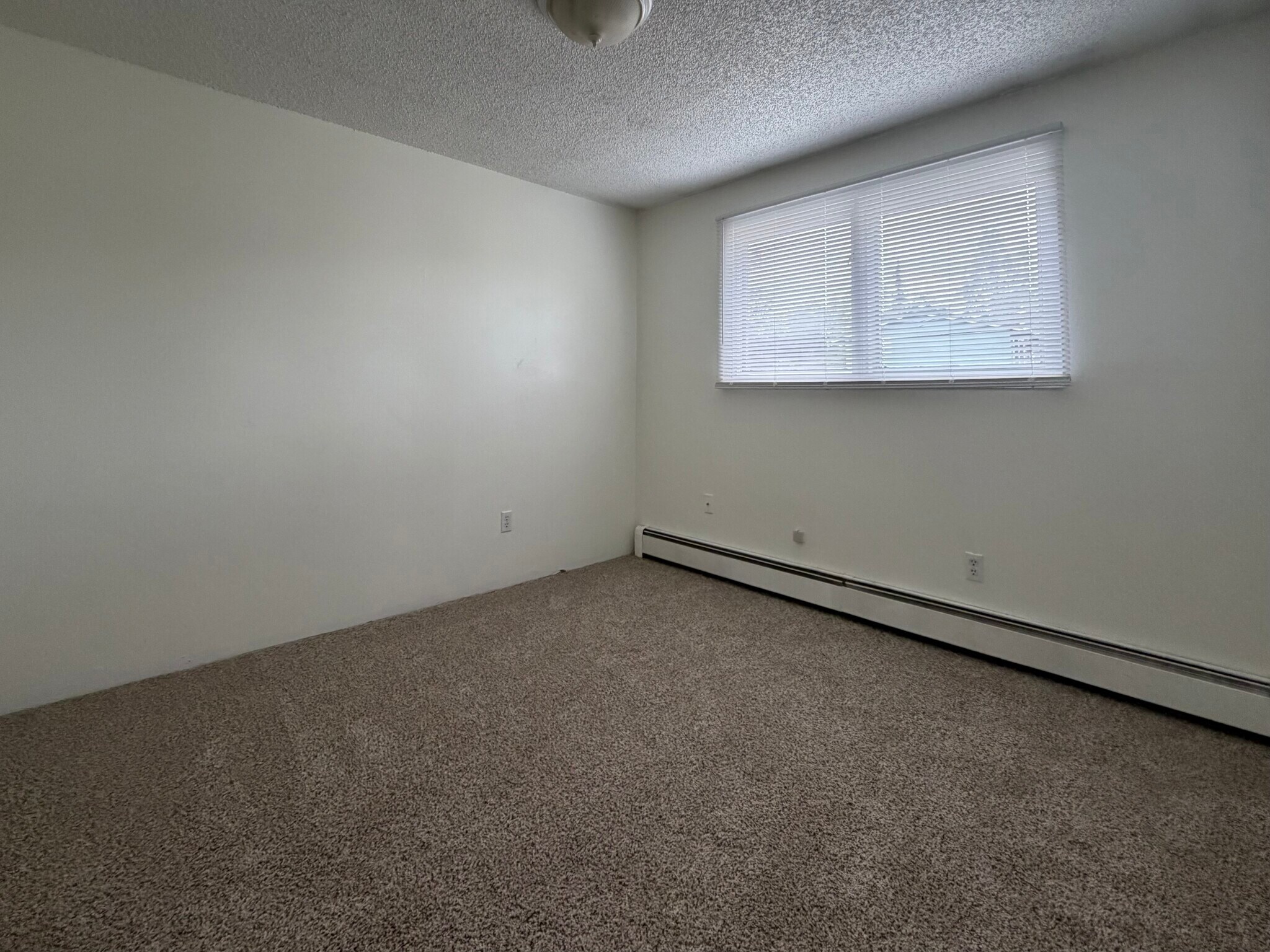 Building Photo - 3111 W 30th Ave