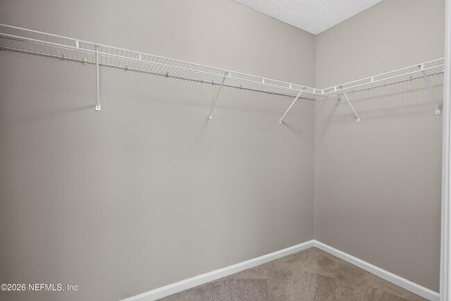 Building Photo - 12949 Chets Creek Dr S