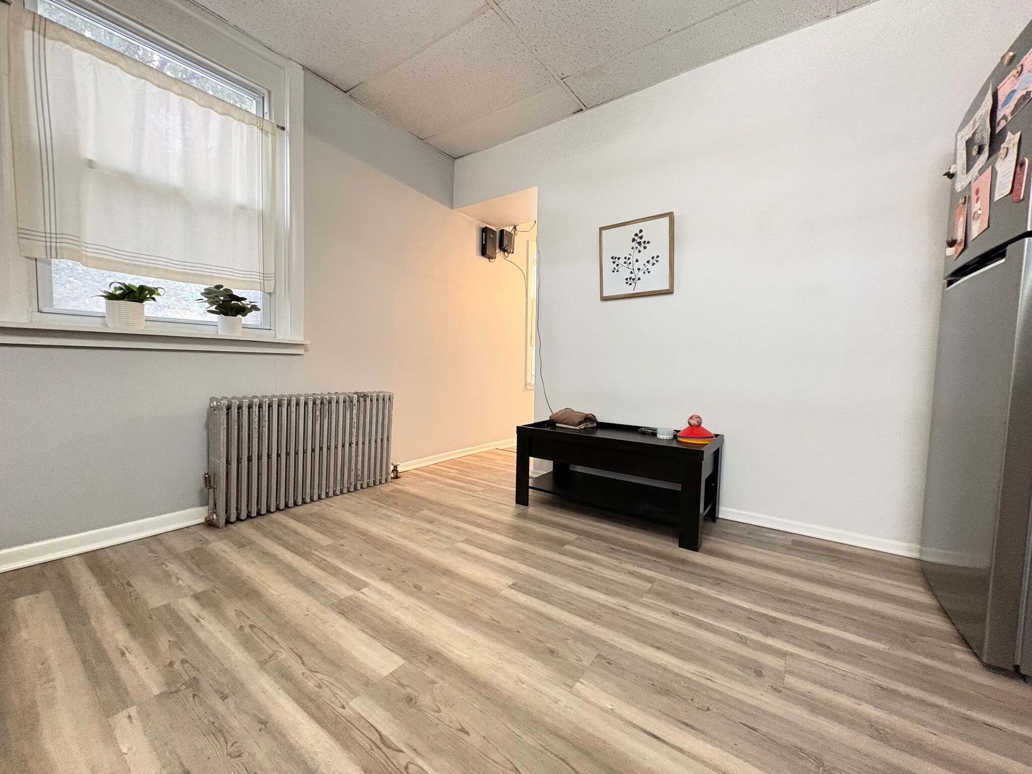 Building Photo - 5807 Hobart St