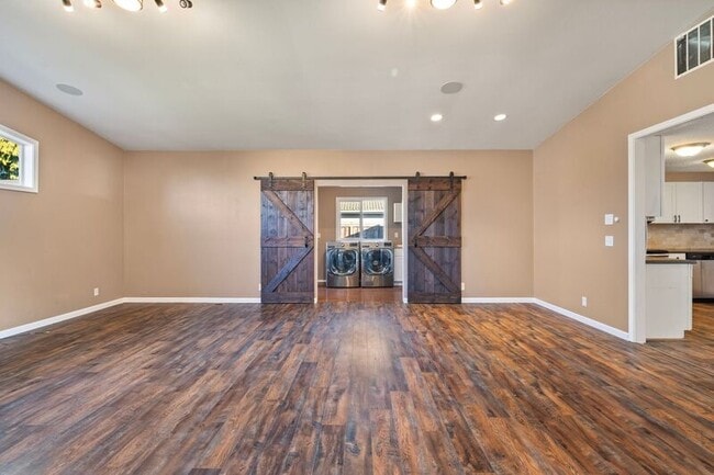 Building Photo - 2577 Elysium Ave