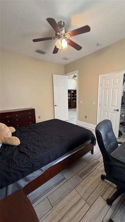Building Photo - 2120 Bunker View Ct