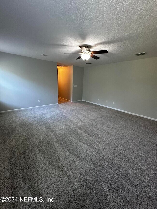 Building Photo - 12212 Angleterre Dr