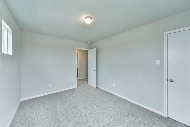 Building Photo - 2323 Honey Heights Ln