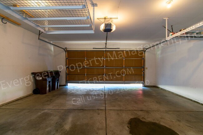 Building Photo - 1223 Red Oak Ct