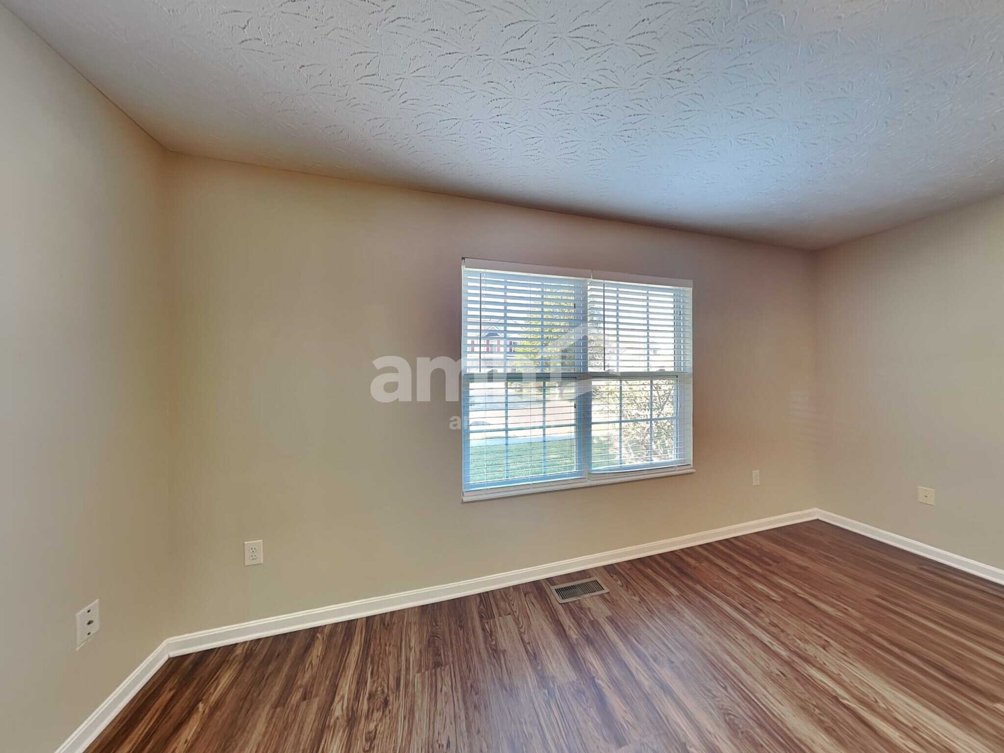 Building Photo - 1166 Linford Cir