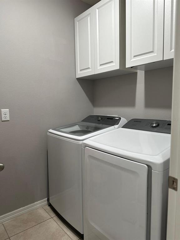 Building Photo - 417 Tanglewood Dr