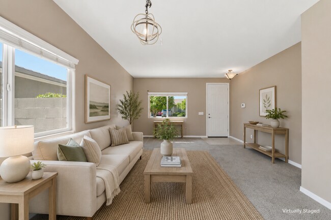 Building Photo - Ironwood Crossing Gem! 3 Bed + Den, Open Layout & Resort Amenities