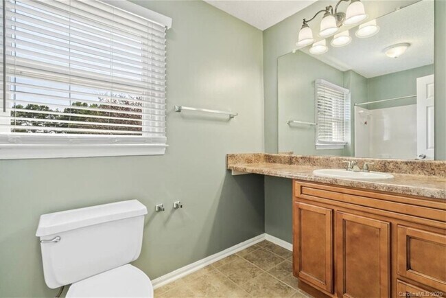 Building Photo - 11610 Charnwood Ct