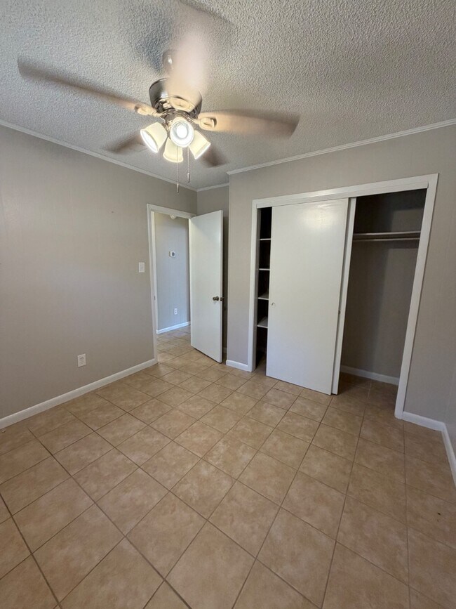 Building Photo - 8650 Jernigan Rd