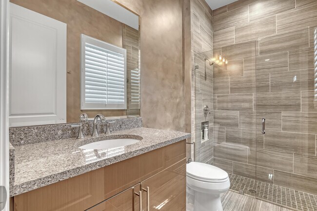 Building Photo - 6464 Bellamalfi St