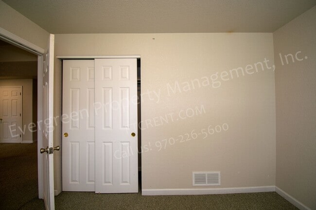 Building Photo - 413 Hawthorne Ave