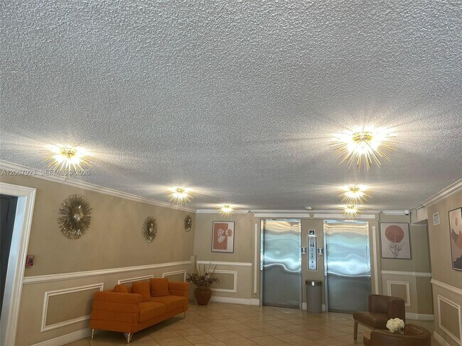 Building Photo - 200 178th Dr