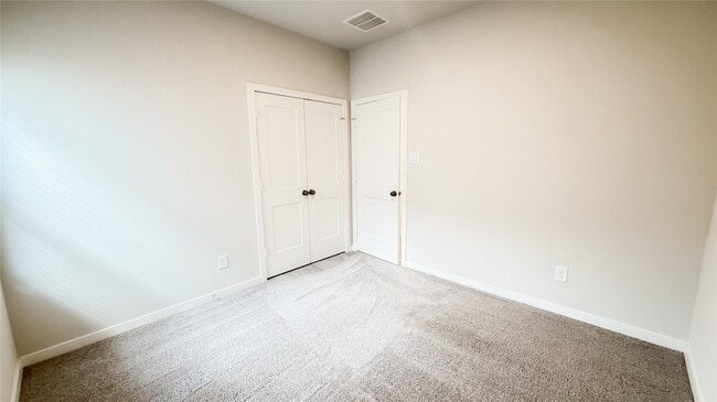 Building Photo - 16907 Pandora Wy