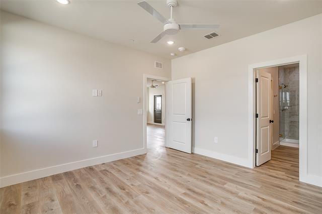 Building Photo - 408 Foch St