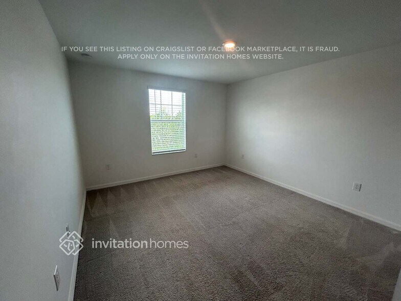 Building Photo - 4271 Palatina Way