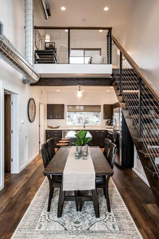 Building Photo - Whitefish Townhome w/ Clubhouse amenities