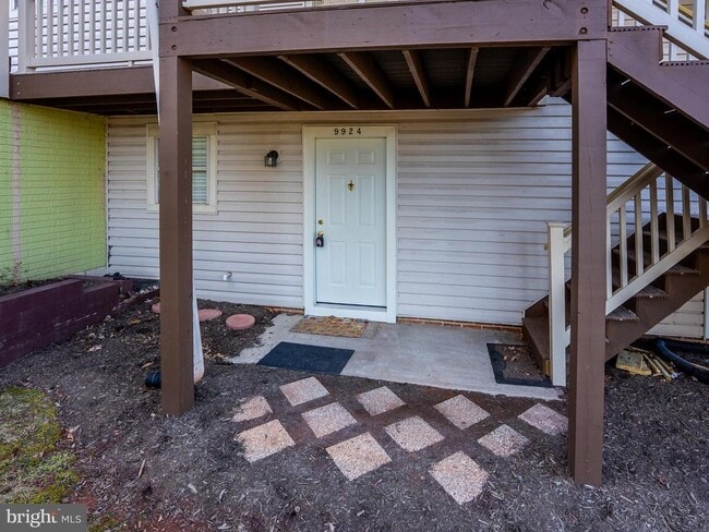 Building Photo - 9924 Grapewood Ct