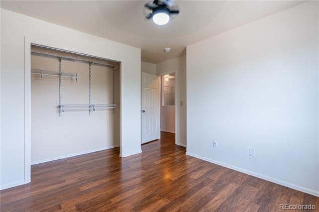 Building Photo - 9264 Sand Myrtle Dr
