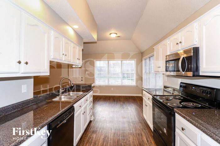 Building Photo - 2779 Van Leer Dr