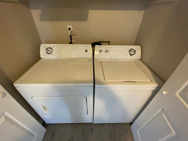 Building Photo - 5008 S Rainbow Blvd