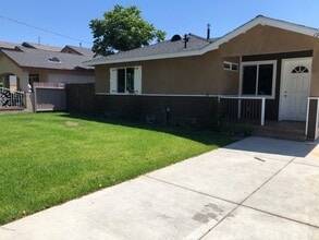 Building Photo - 1925 S Orange Ave