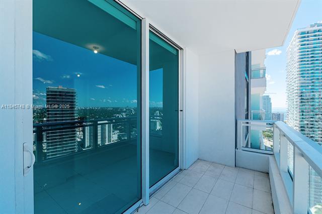 Building Photo - 1080 Brickell Ave