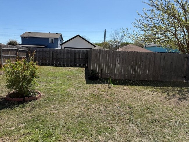 Building Photo - 111 Mist Flower Dr