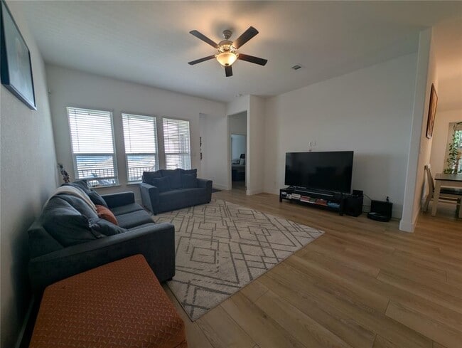 Building Photo - 148 Venti Cove