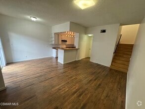 Building Photo - 14520 Plummer St