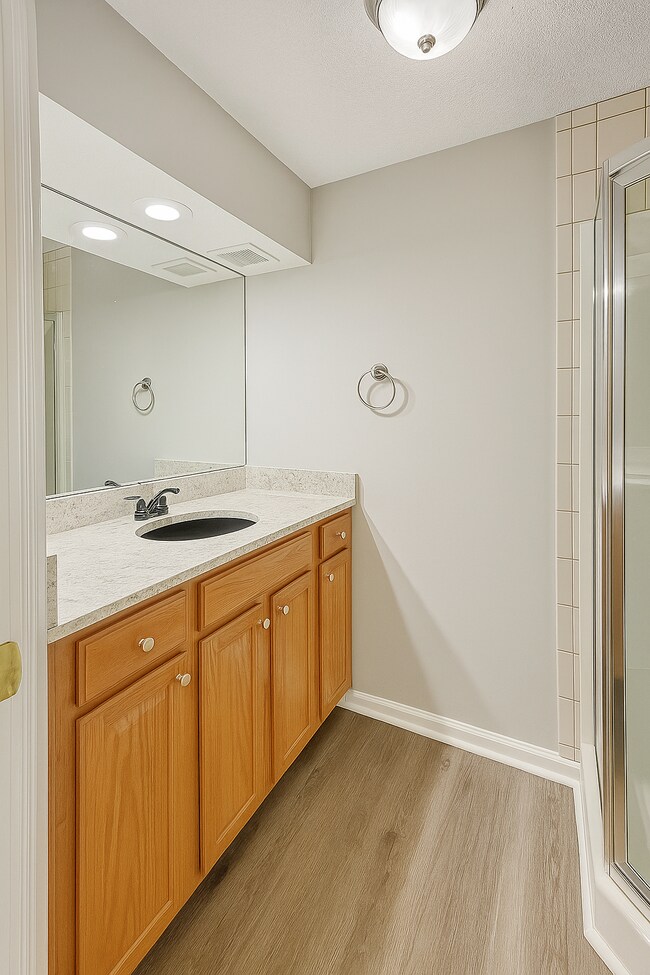 Building Photo - 1357 Turner Rd