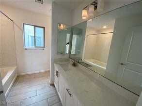 Building Photo - 7776 Rose Rock Way