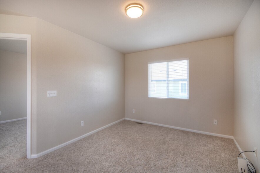 Building Photo - 11578 Black Maple Ln