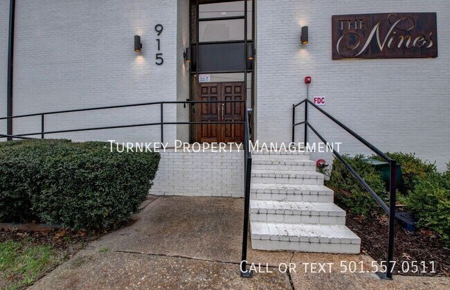 Building Photo - 915 North Street