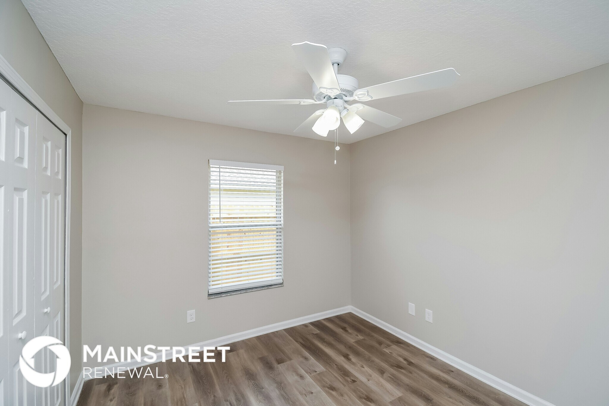 Building Photo - 579 Charles Pinckney St