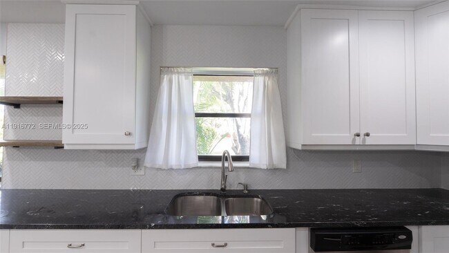 Building Photo - 3115 NW 12th St