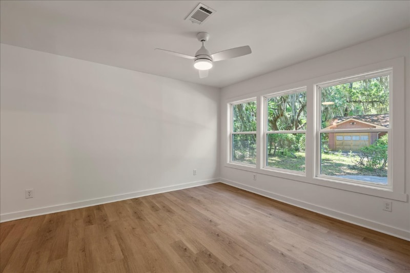 Building Photo - 14 Twin Lakes Rd