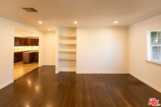 Building Photo - 5766 Newcastle Ave