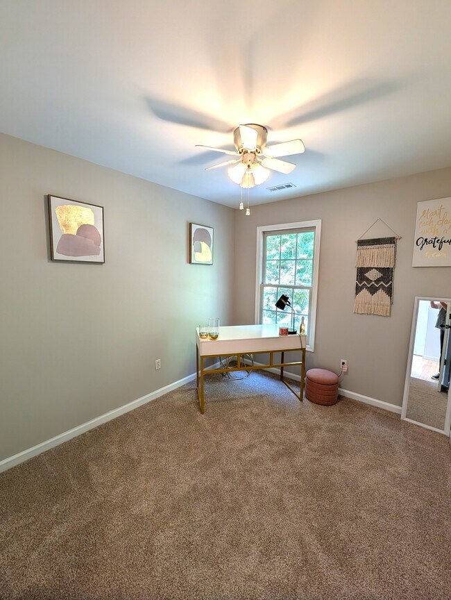 Building Photo - 113 Callahan Dr