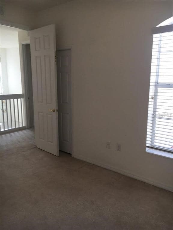 Building Photo - 4480 Streamside Ct