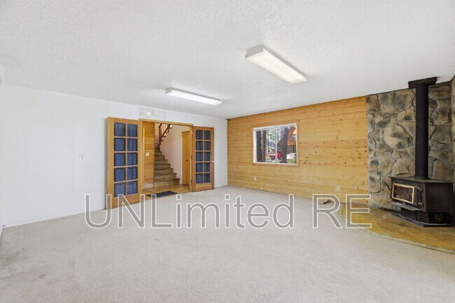 Building Photo - 1410 Inverrary Way